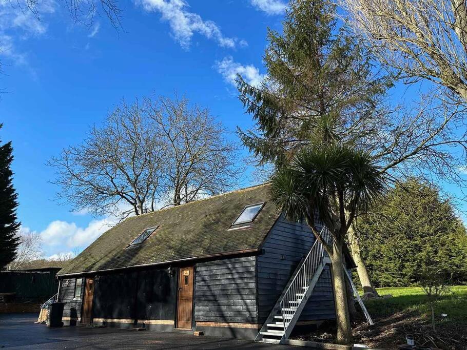 Forest Studio Apartment Gated Parking On 2 Acres Garden Chislehurst Bagian luar foto