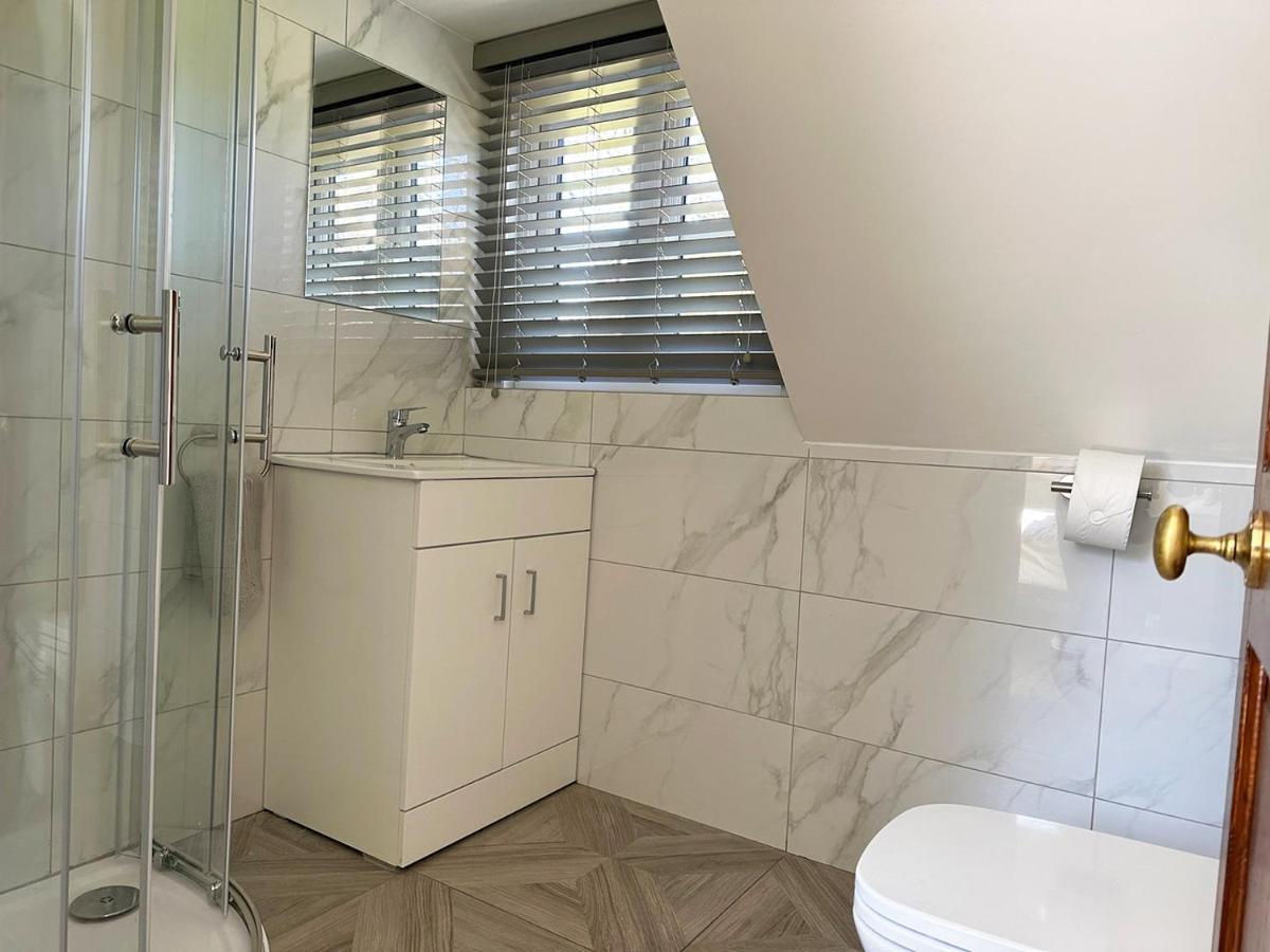 Forest Studio Apartment Gated Parking On 2 Acres Garden Chislehurst Bagian luar foto